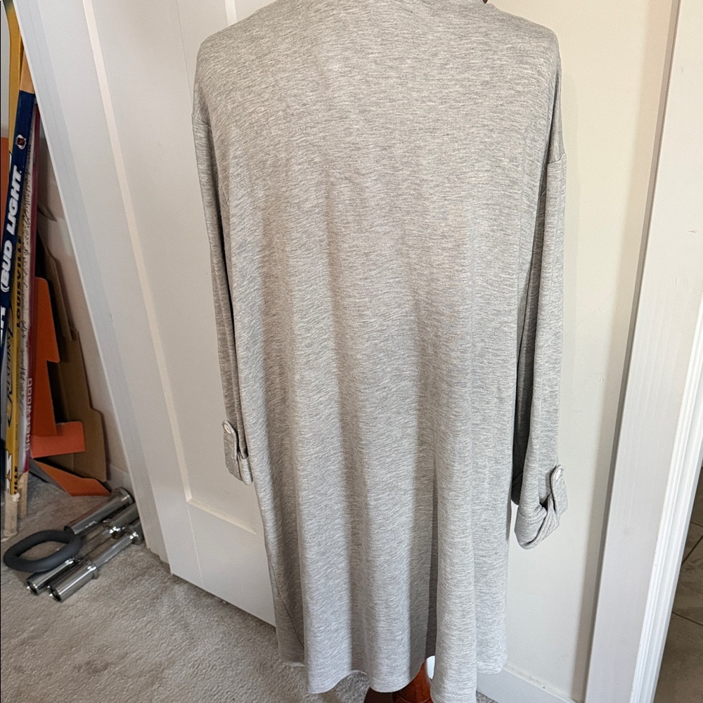 Gray Women's Robe with Zipper Back - Picture 6 of 6